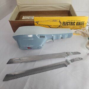 Dominion Vintage Electric Knife Set Model 2805 with 8.5" Blade With Plastic Cas